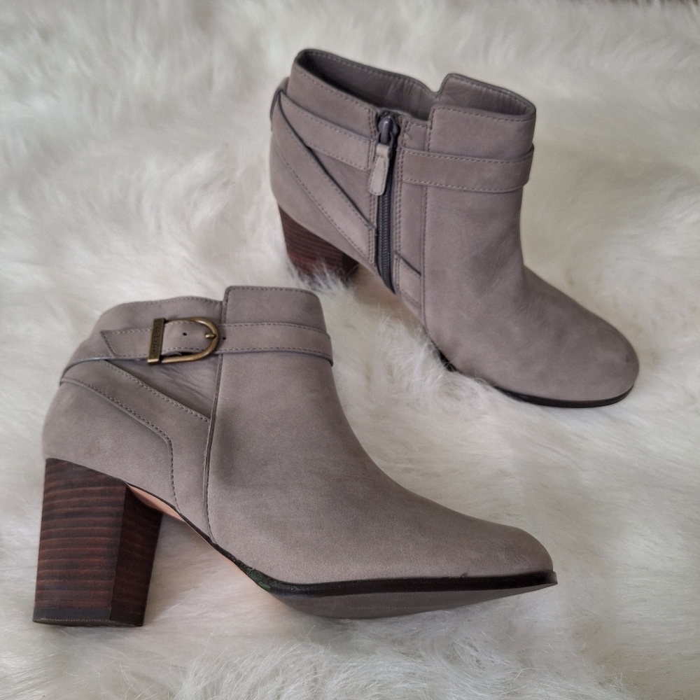 Cole Haan Grey Suede Leather Heeled Ankle Booties Sz 9B
